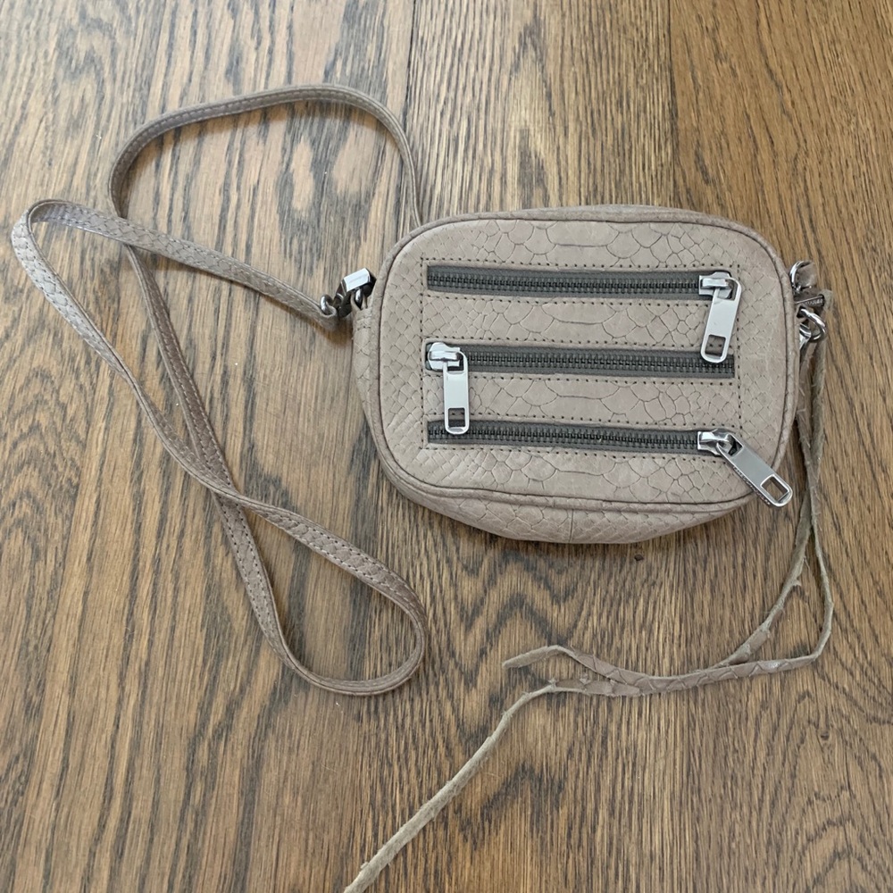 Rebecca Minkoff Cross Body Bag - Picture 1 of 5
